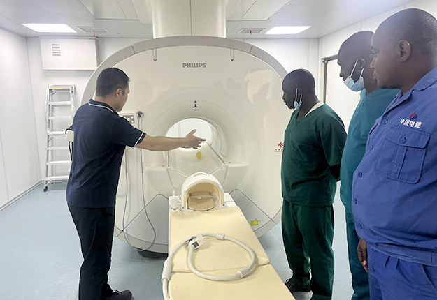 我司順利完成某援外醫院的醫療設備安裝調試與培訓工作